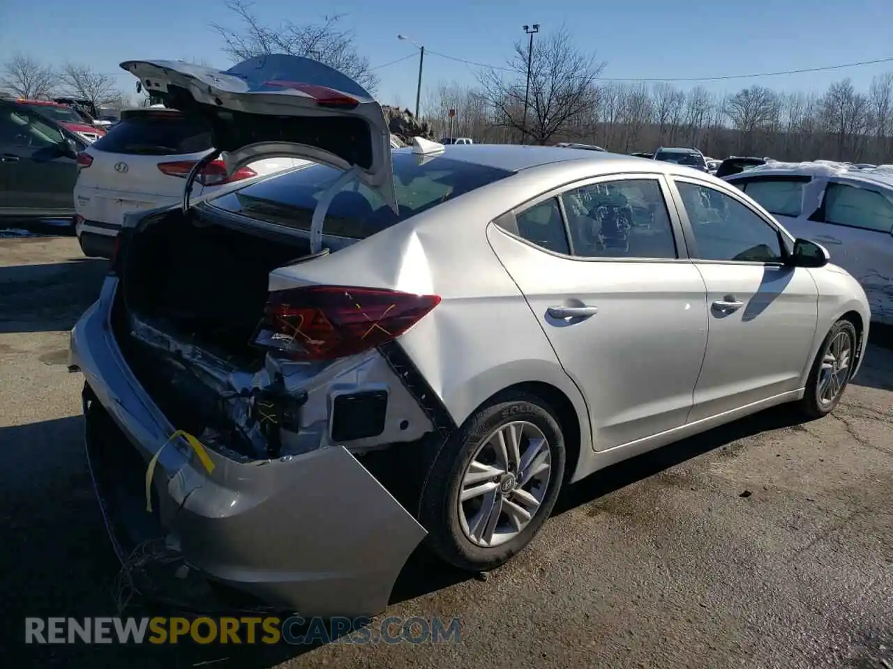 3 Photograph of a damaged car 5NPD84LF4KH439984 HYUNDAI ELANTRA 2019