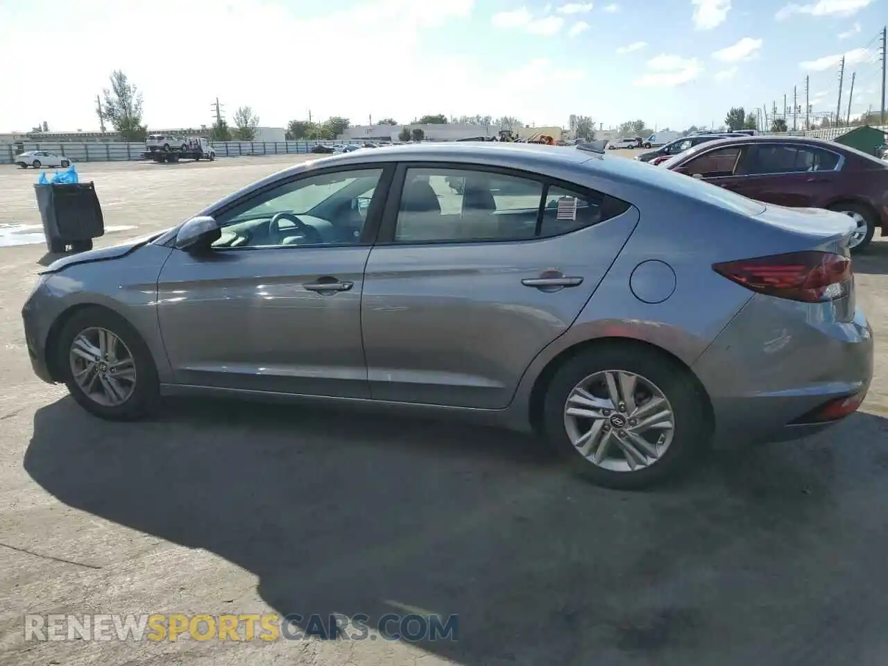 2 Photograph of a damaged car 5NPD84LF4KH442934 HYUNDAI ELANTRA 2019
