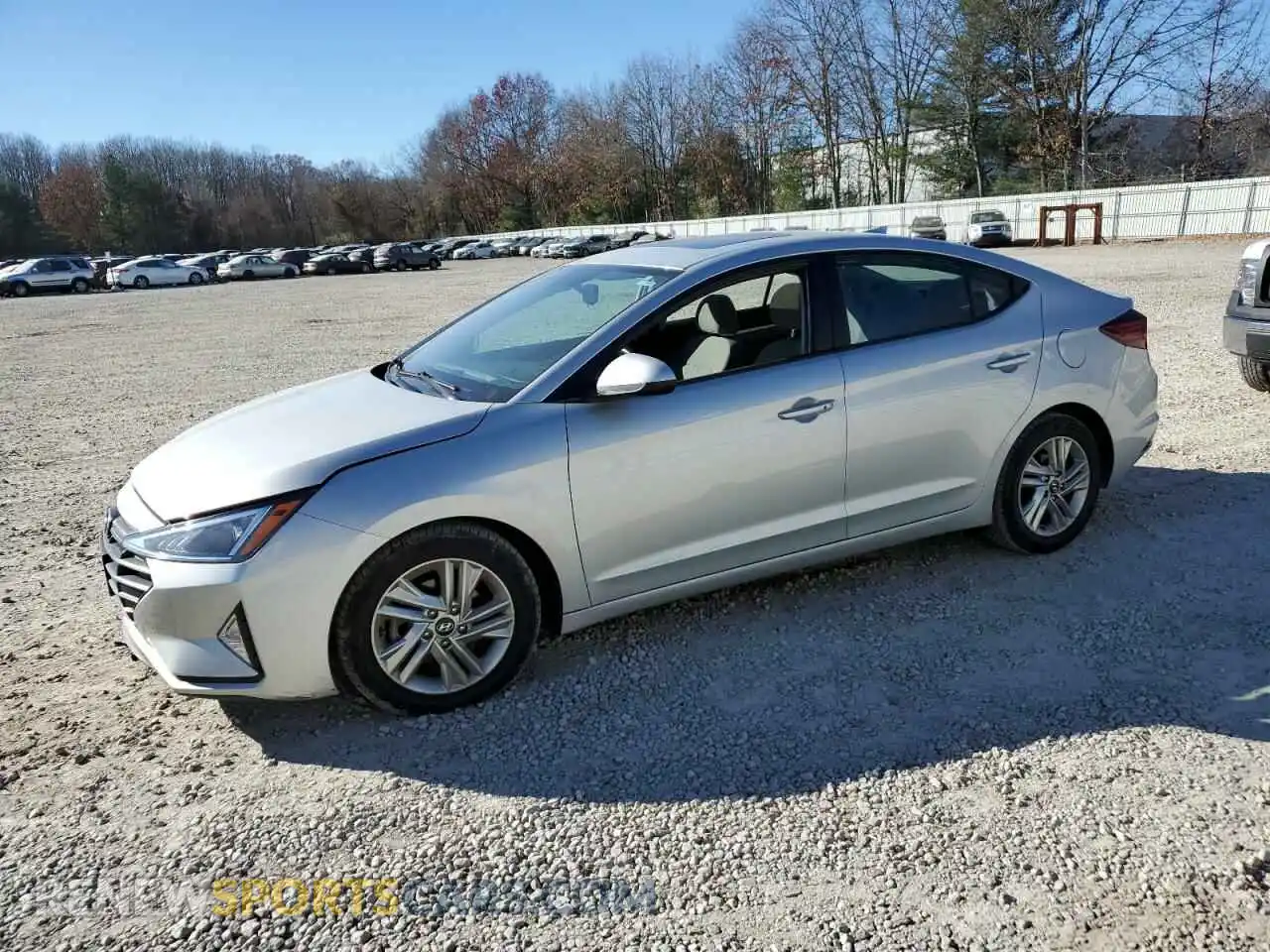1 Photograph of a damaged car 5NPD84LF4KH453772 HYUNDAI ELANTRA 2019