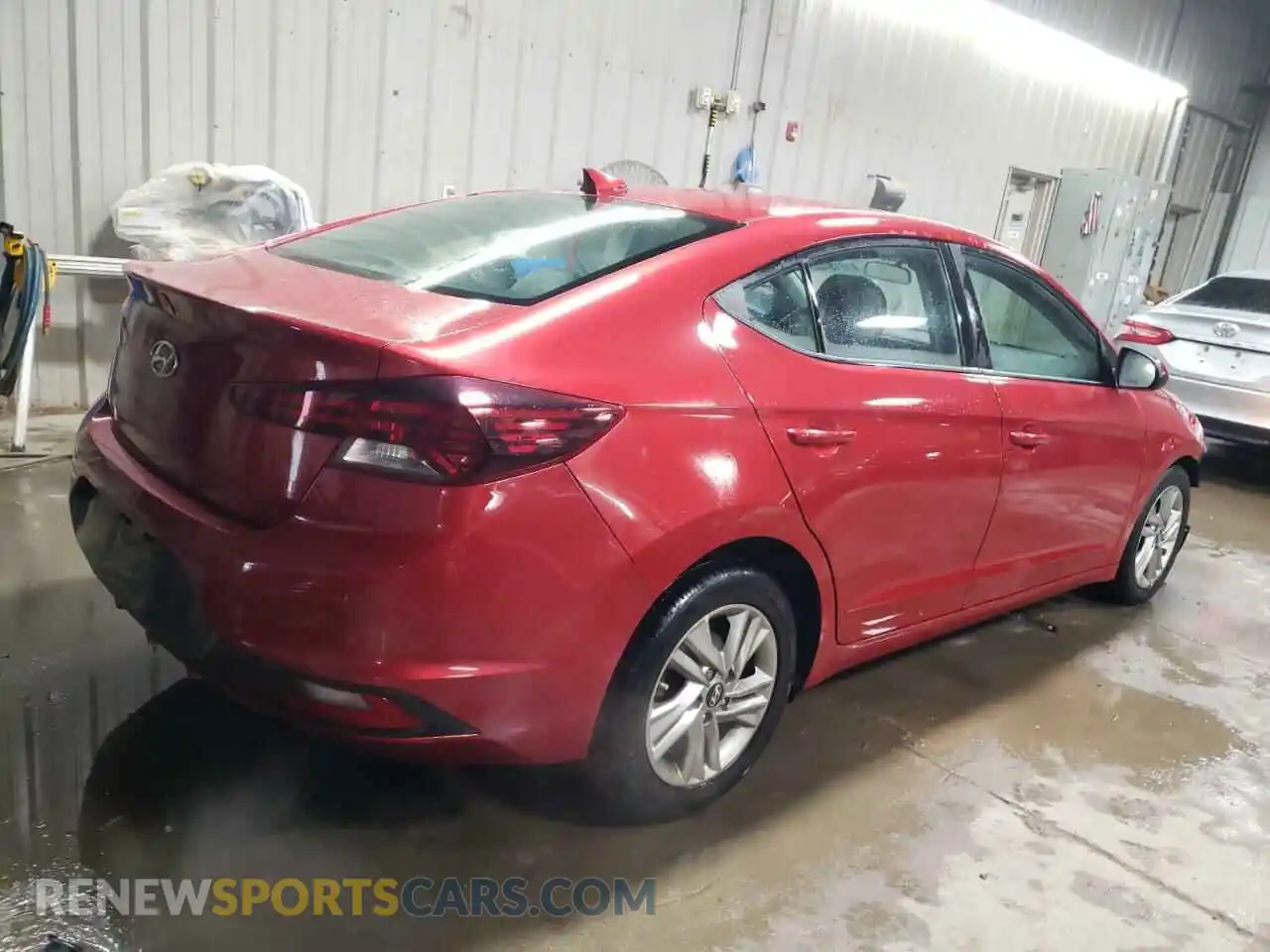 3 Photograph of a damaged car 5NPD84LF4KH465906 HYUNDAI ELANTRA 2019