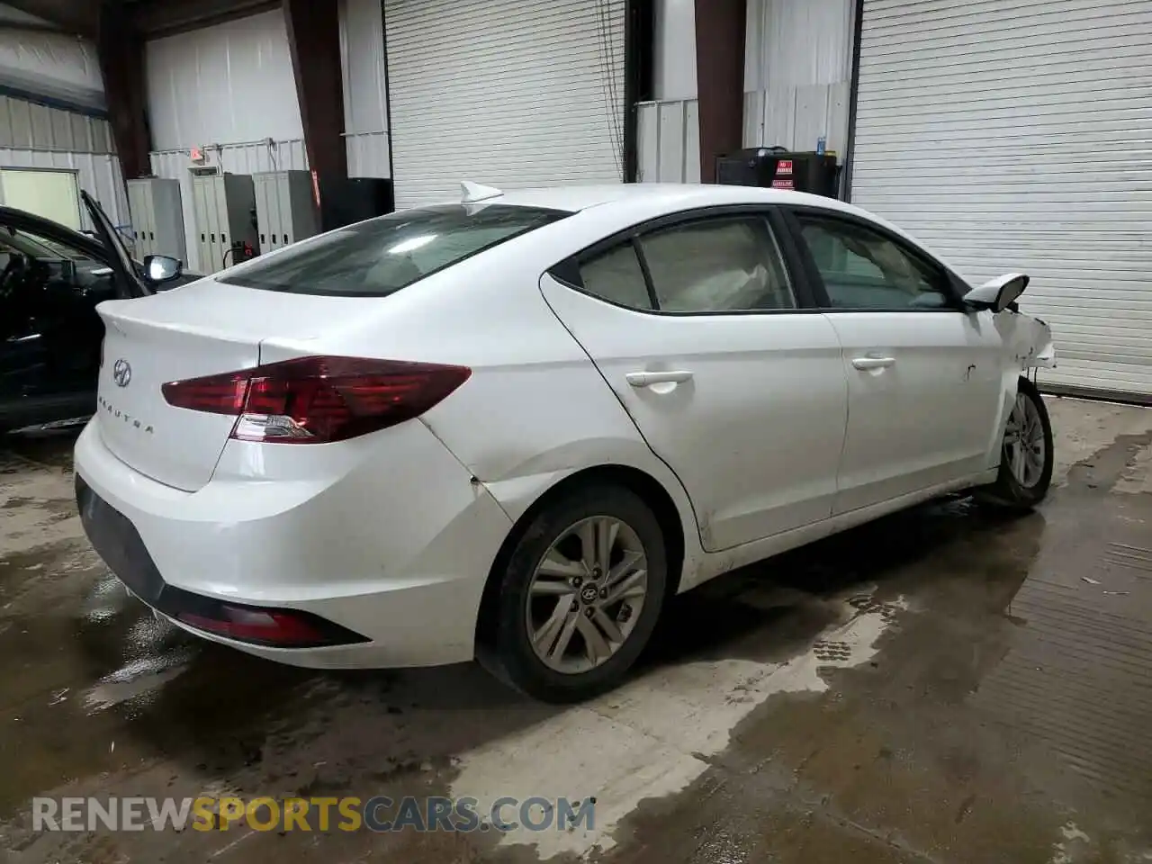 3 Фотография поврежденного автомобиля 5NPD84LF6KH408560 HYUNDAI ELANTRA 2019