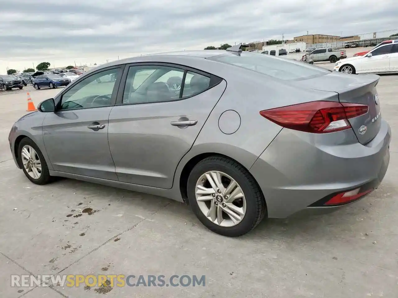 2 Photograph of a damaged car 5NPD84LF6KH415542 HYUNDAI ELANTRA 2019