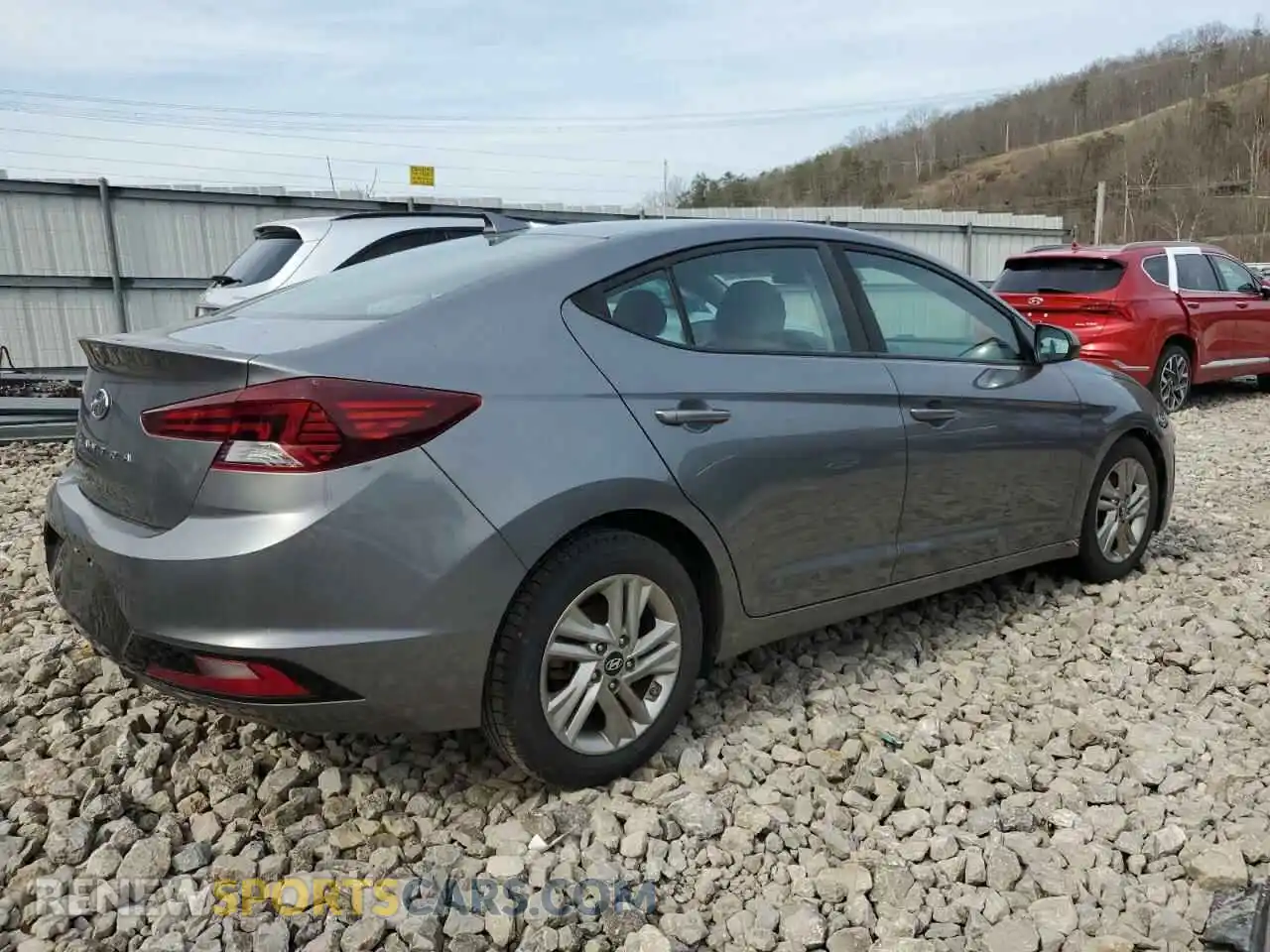 3 Photograph of a damaged car 5NPD84LF6KH430767 HYUNDAI ELANTRA 2019