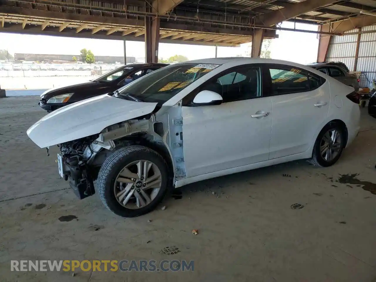 1 Photograph of a damaged car 5NPD84LF7KH476317 HYUNDAI ELANTRA 2019