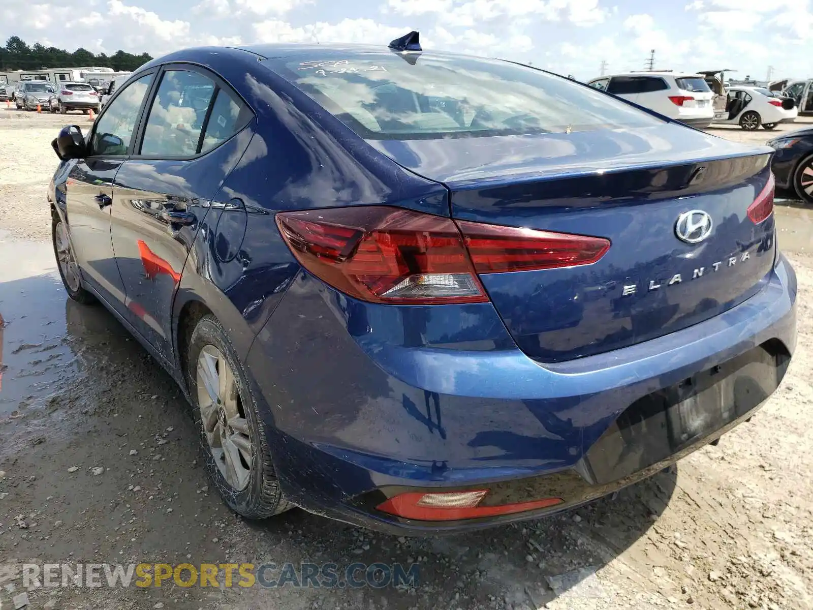 3 Photograph of a damaged car 5NPD84LF8KH470641 HYUNDAI ELANTRA 2019