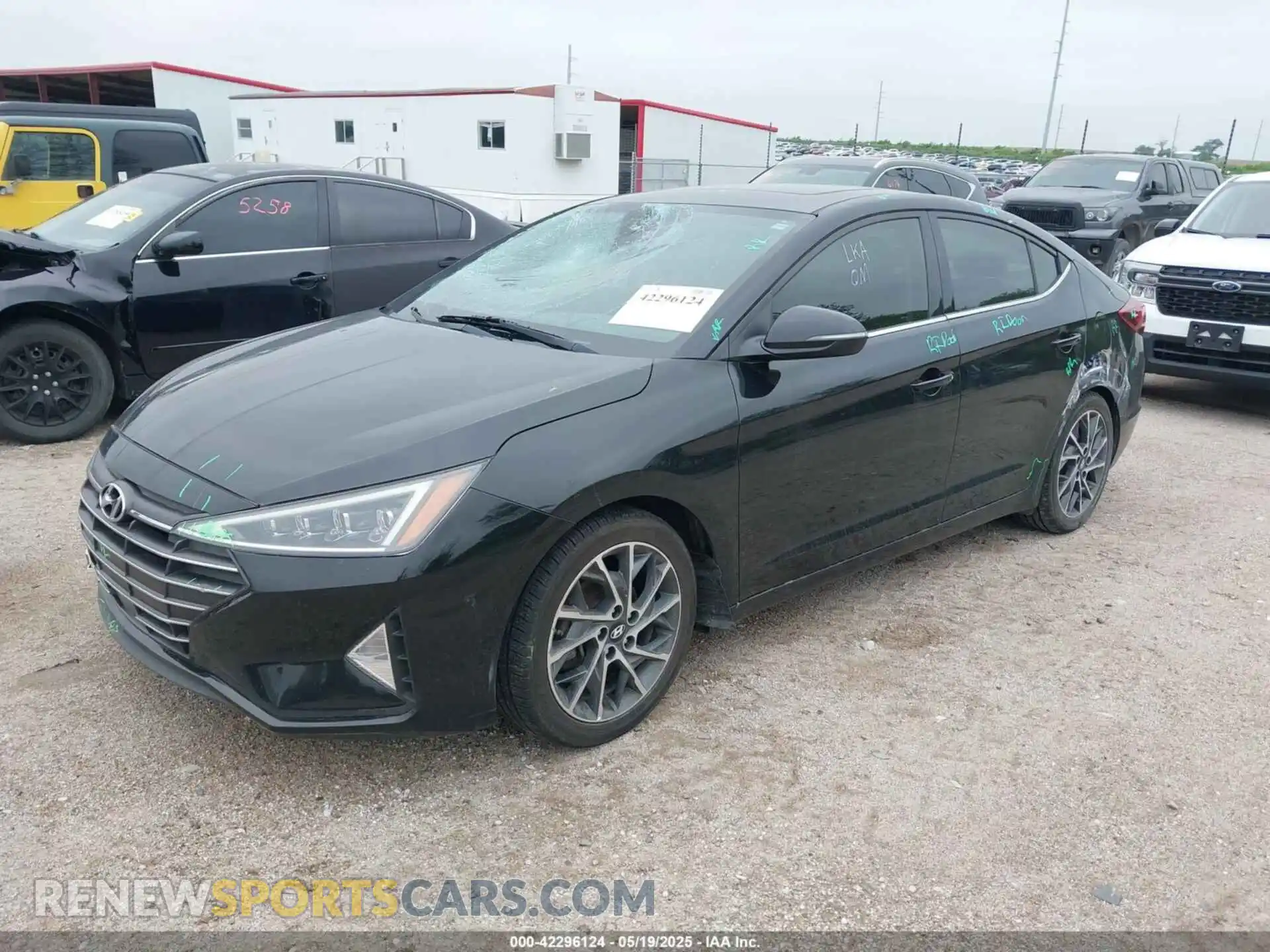 2 Фотография поврежденного автомобиля 5NPD84LF9KH449720 HYUNDAI ELANTRA 2019