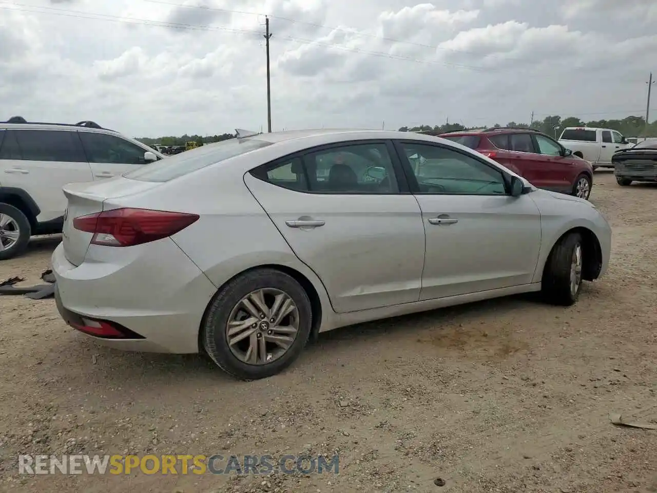3 Photograph of a damaged car 5NPD84LF9KH458403 HYUNDAI ELANTRA 2019