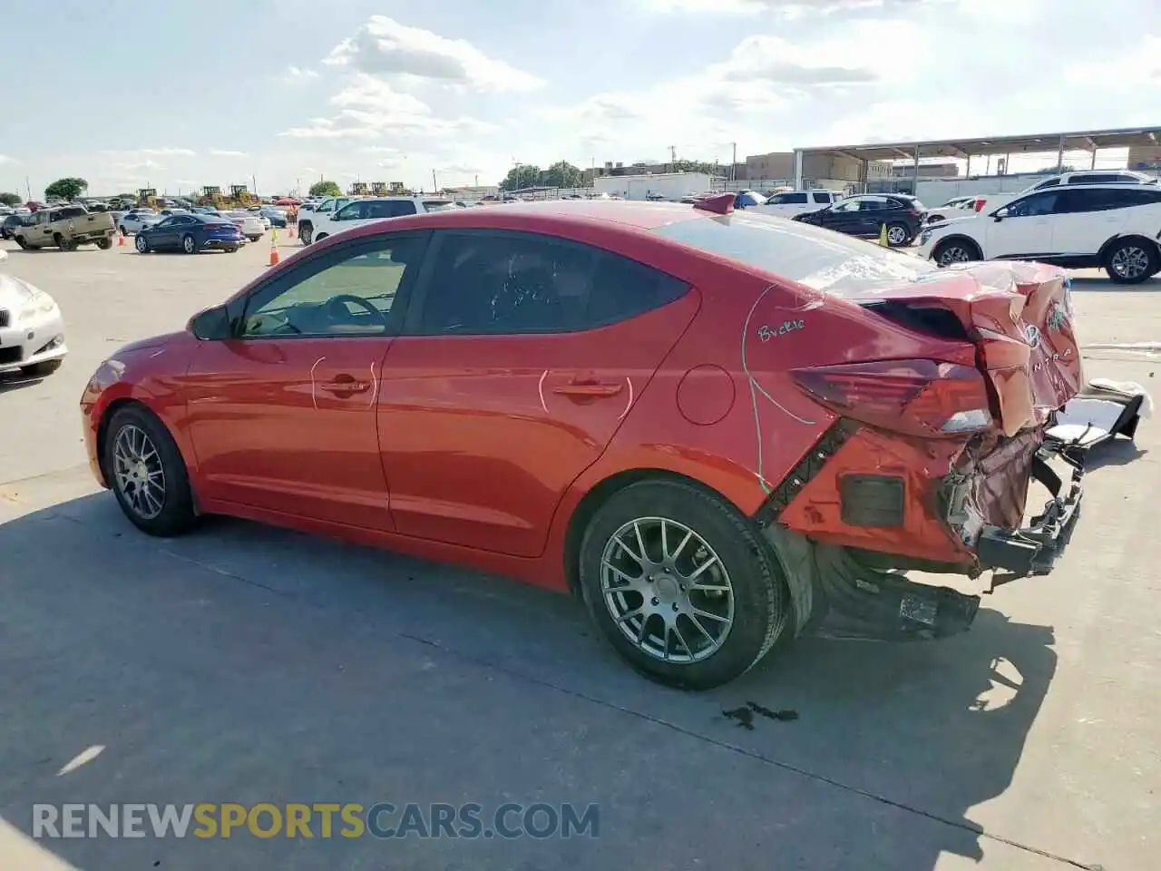 2 fotografías del automóvil dañado 5NPD84LF9KH481941 HYUNDAI ELANTRA 2019