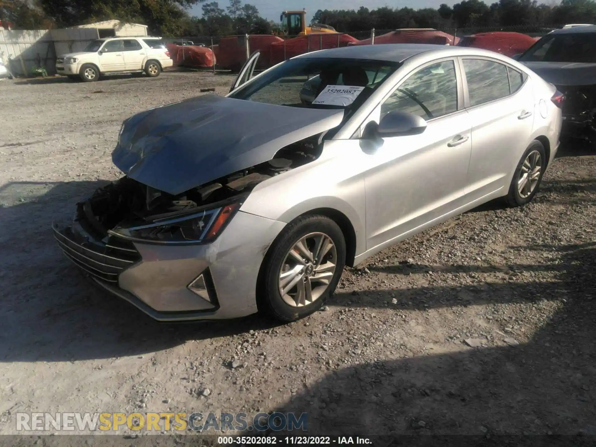 2 Photograph of a damaged car 5NPD84LFXKH425362 HYUNDAI ELANTRA 2019