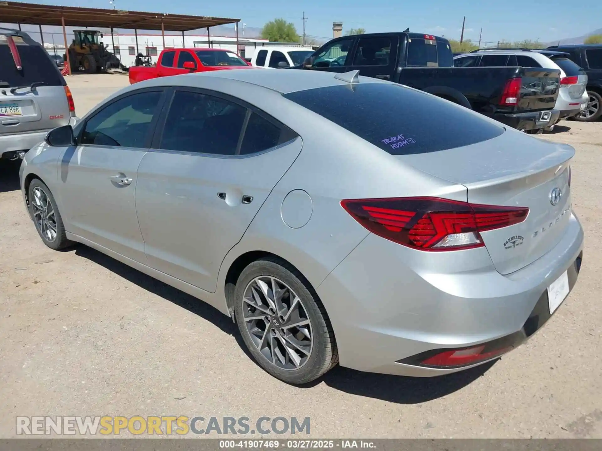 3 Фотография поврежденного автомобиля 5NPD84LFXKH446616 HYUNDAI ELANTRA 2019