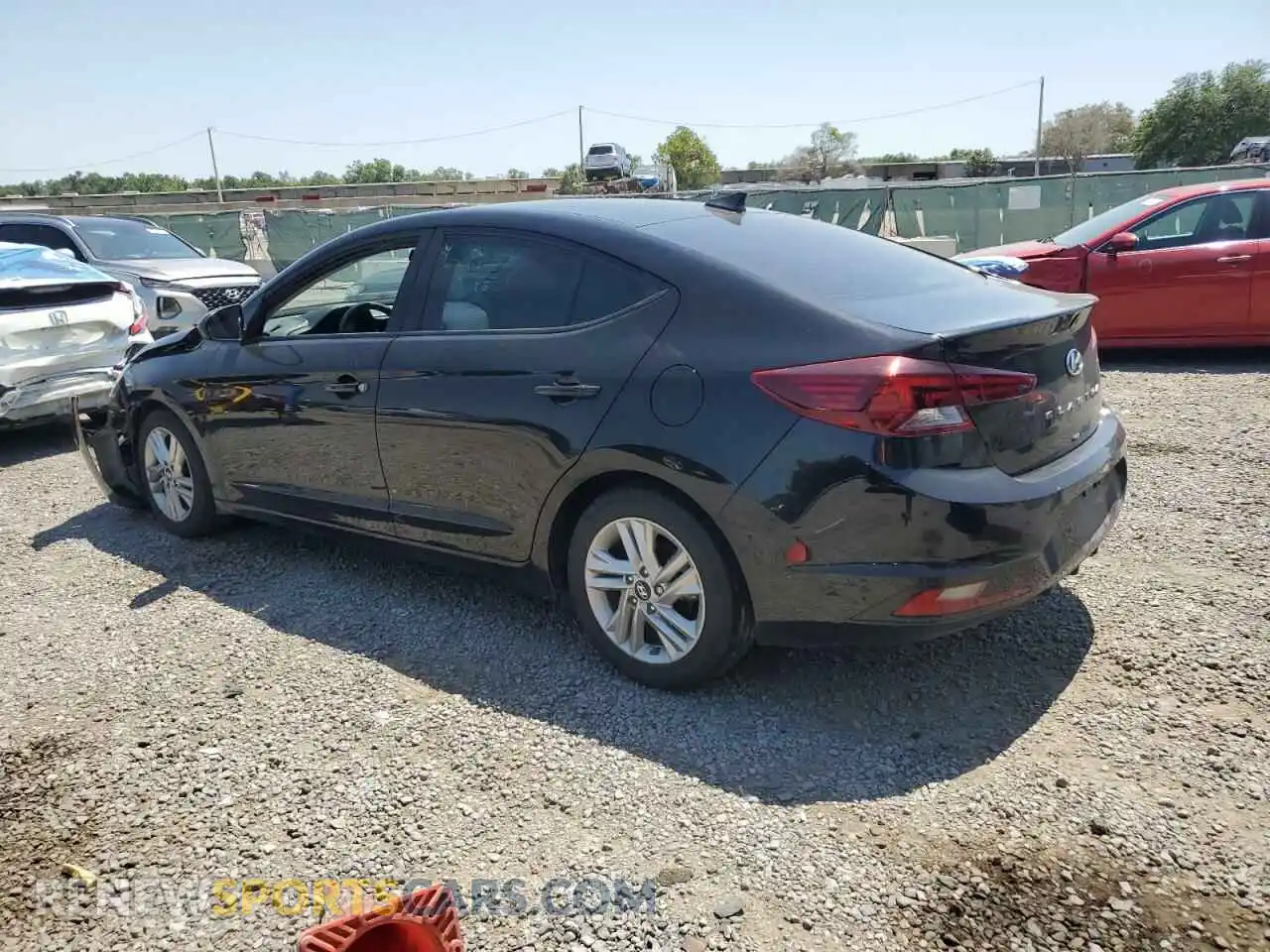 2 fotografías del automóvil dañado 5NPD84LFXKH464954 HYUNDAI ELANTRA 2019