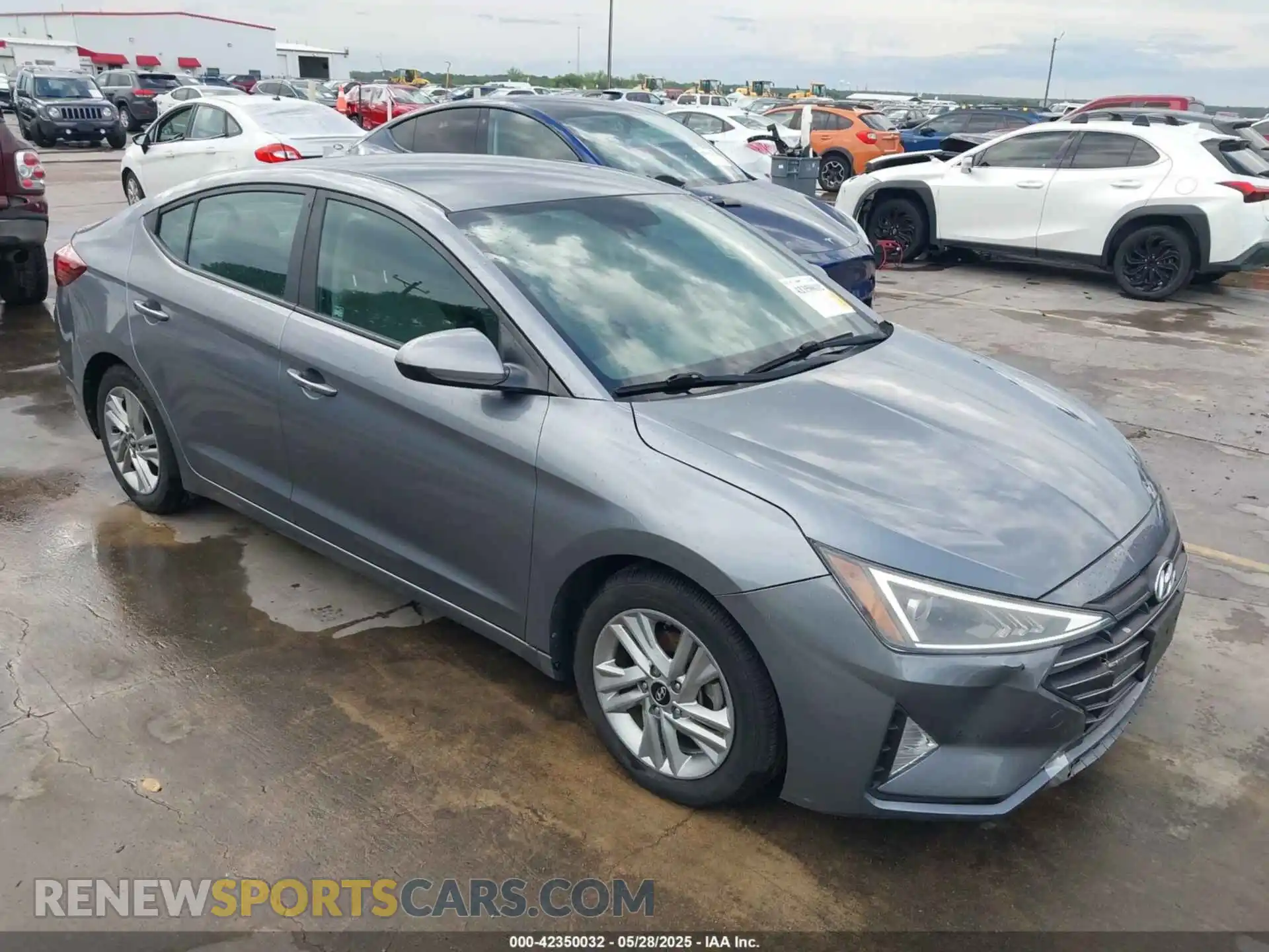 1 Photograph of a damaged car KMHD84LF0KU860604 HYUNDAI ELANTRA 2019