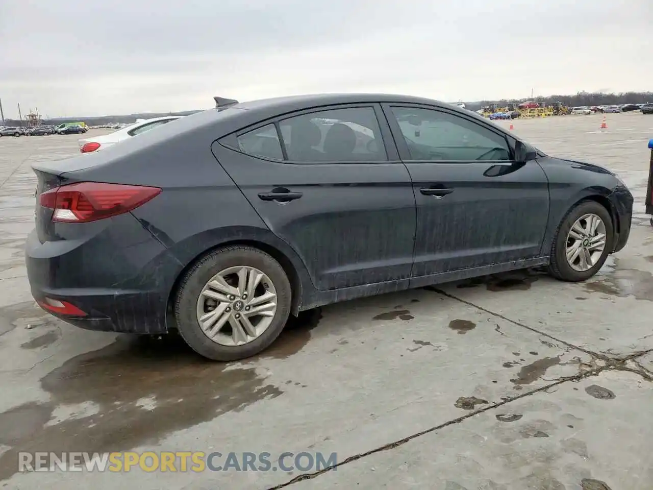 3 Фотография поврежденного автомобиля KMHD84LF5KU867239 HYUNDAI ELANTRA 2019