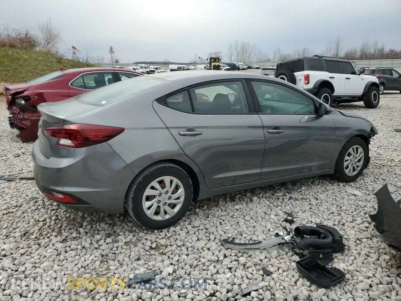 3 Photograph of a damaged car 5NPD74LF2LH513150 HYUNDAI ELANTRA 2020