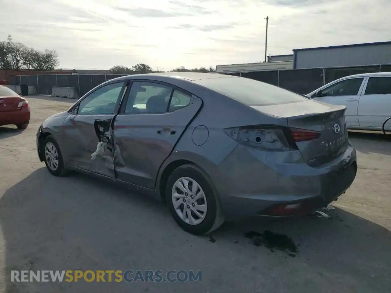 2 Photograph of a damaged car 5NPD74LF2LH539926 HYUNDAI ELANTRA 2020