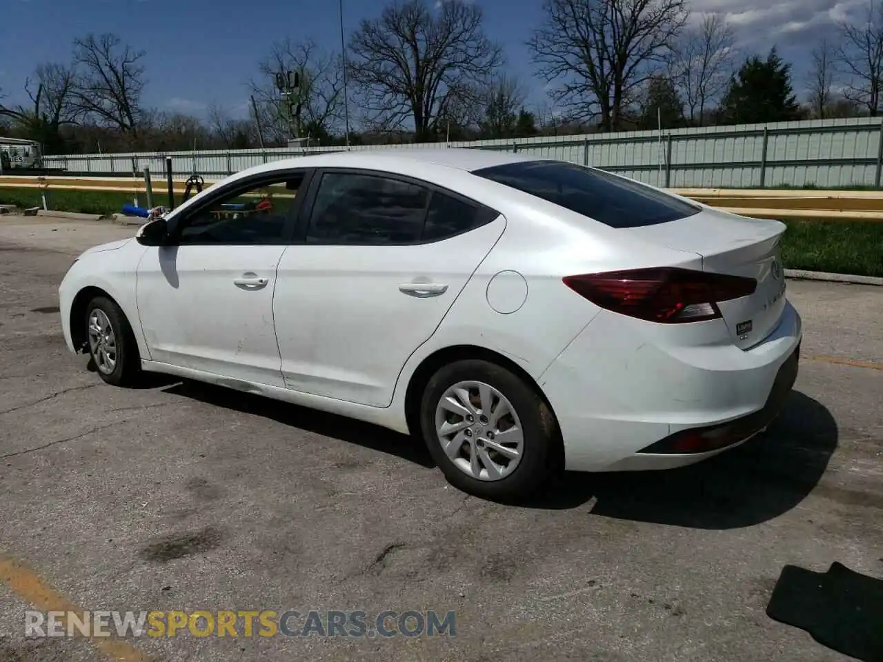 2 Photograph of a damaged car 5NPD74LF3LH507096 HYUNDAI ELANTRA 2020