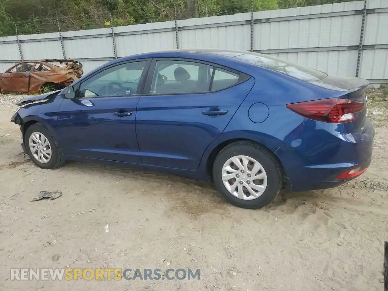 2 Photograph of a damaged car 5NPD74LF6LH564974 HYUNDAI ELANTRA 2020