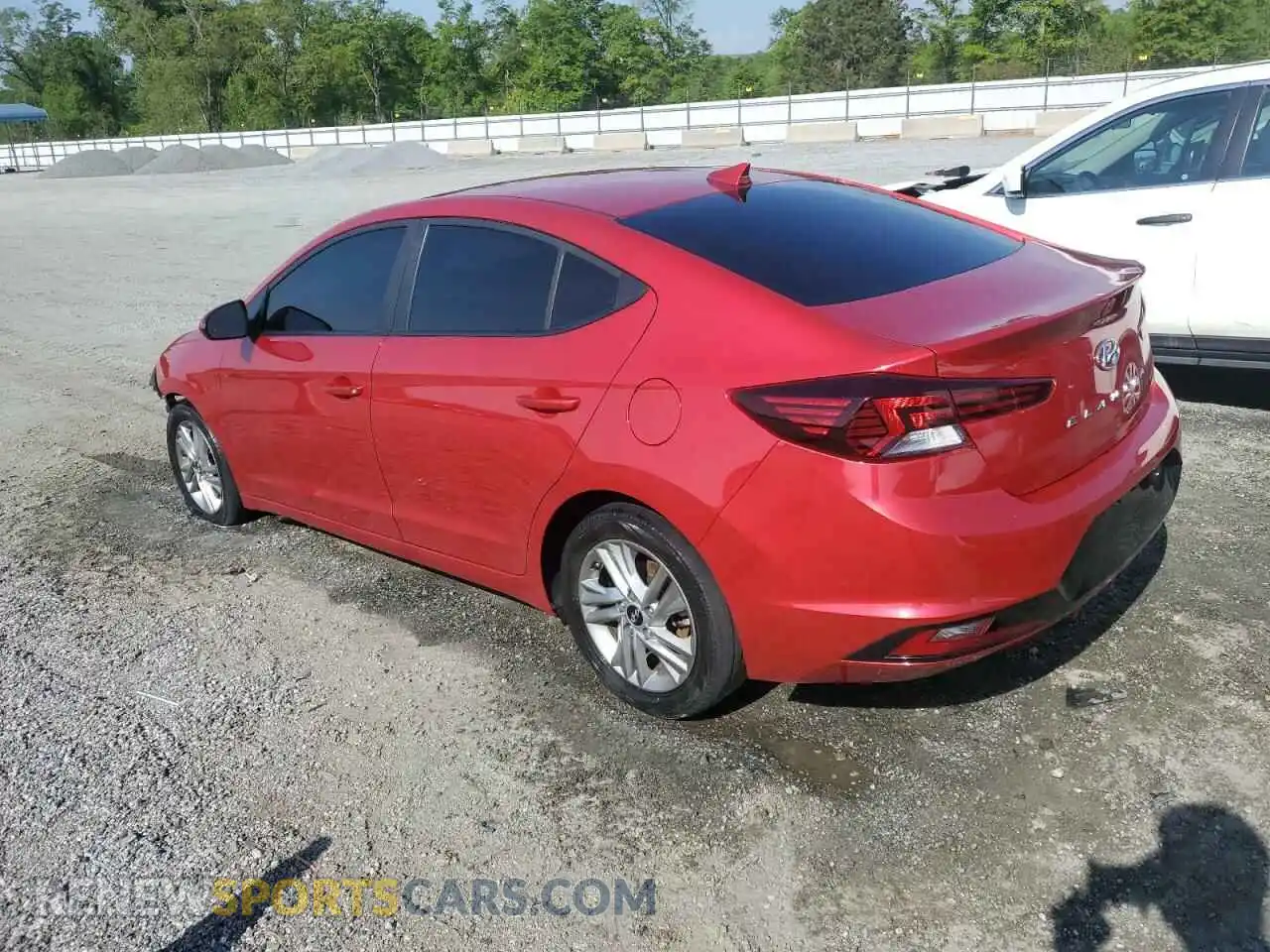 2 Photograph of a damaged car 5NPD84LF0LH566197 HYUNDAI ELANTRA 2020