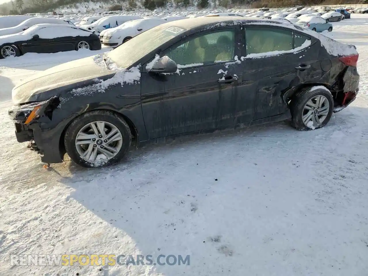 1 Photograph of a damaged car 5NPD84LF0LH623935 HYUNDAI ELANTRA 2020