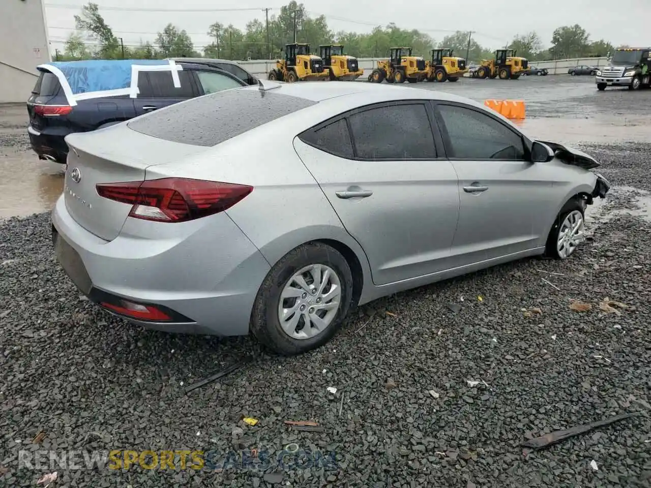 3 Photograph of a damaged car 5NPD84LF0LH632943 HYUNDAI ELANTRA 2020