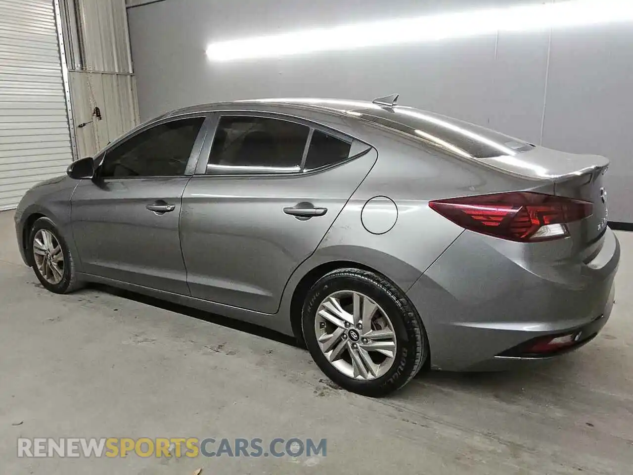 2 Photograph of a damaged car 5NPD84LF1LH536951 HYUNDAI ELANTRA 2020