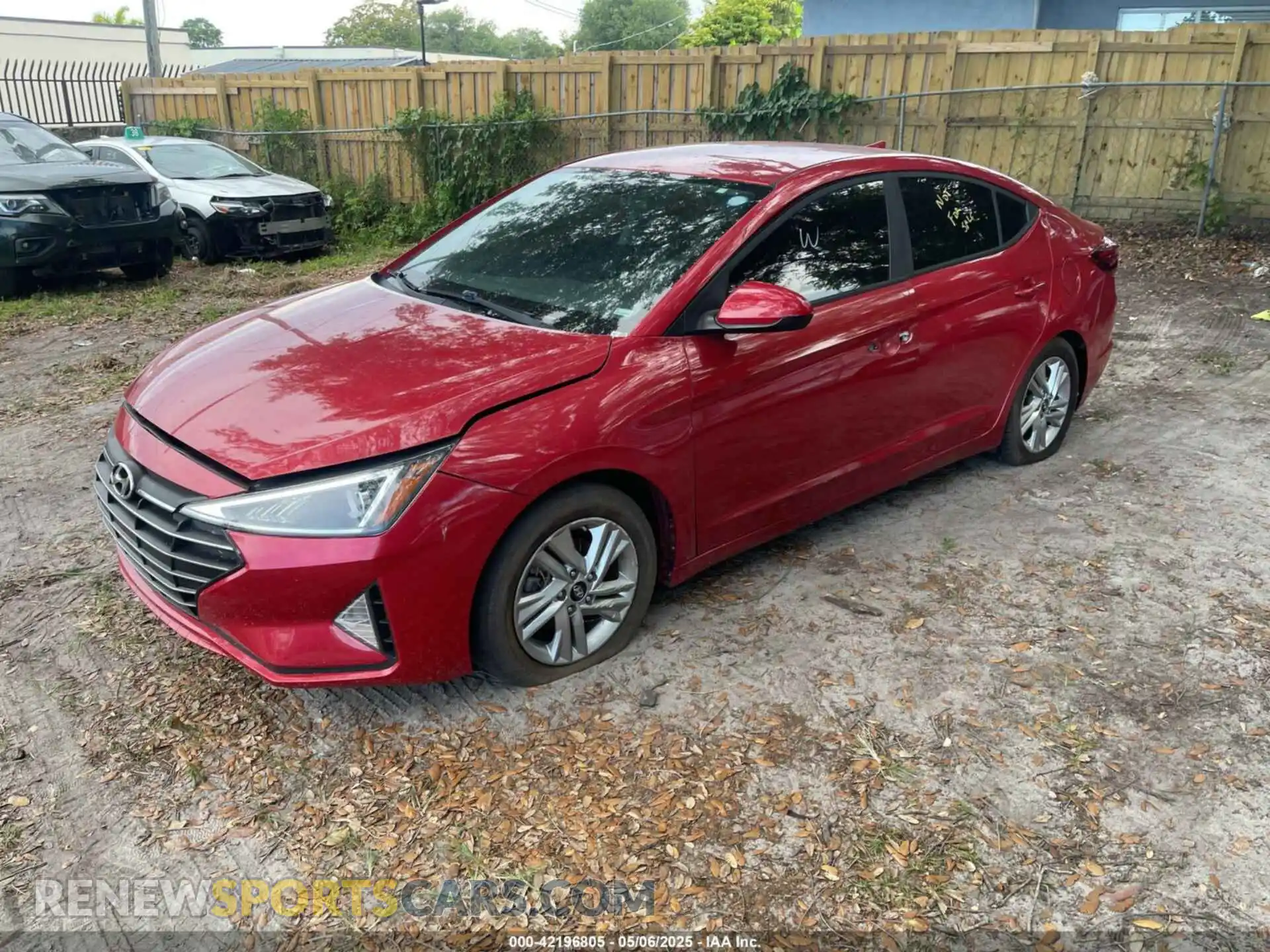2 Photograph of a damaged car 5NPD84LF1LH567553 HYUNDAI ELANTRA 2020