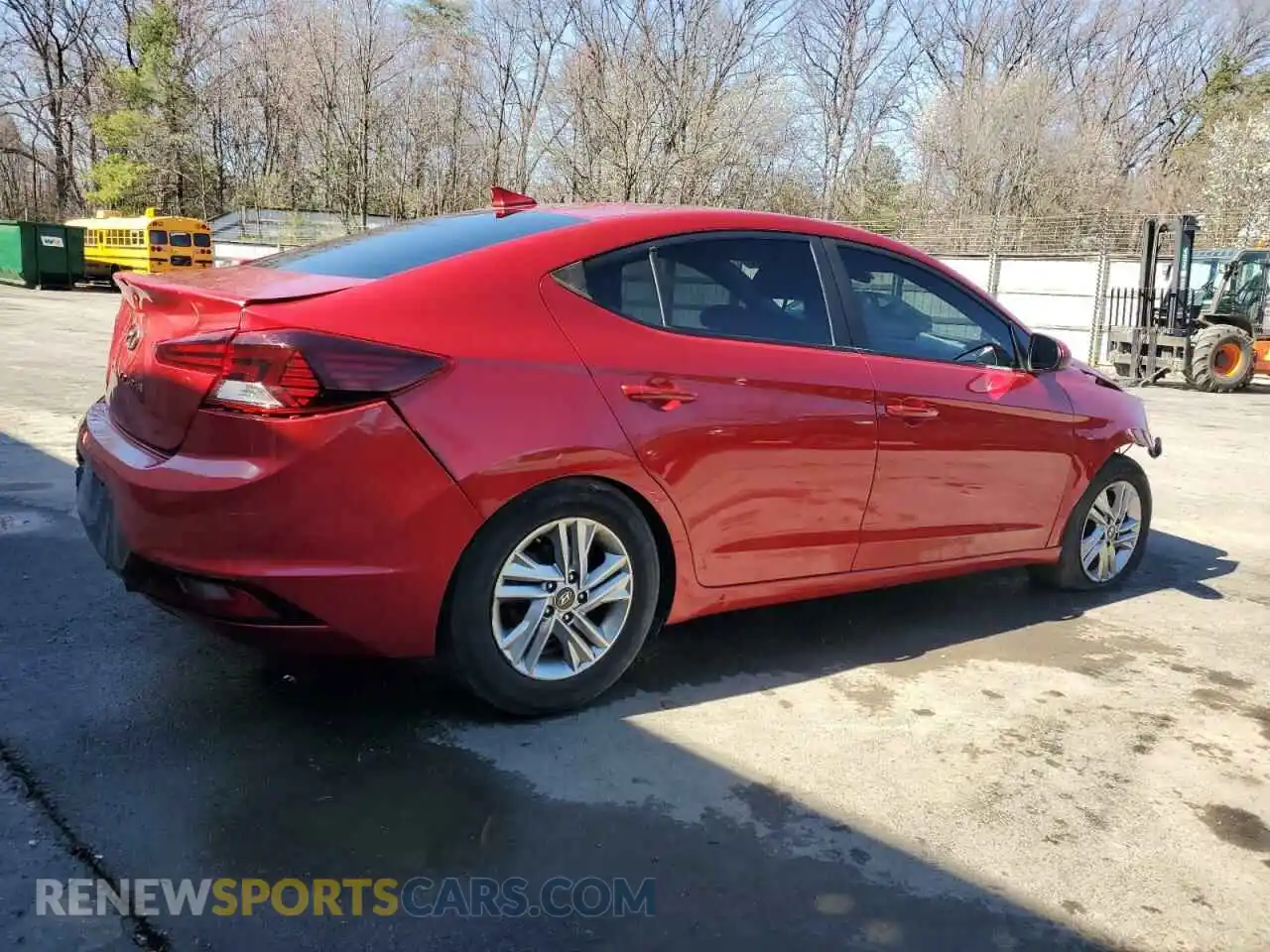 3 Photograph of a damaged car 5NPD84LF1LH569934 HYUNDAI ELANTRA 2020