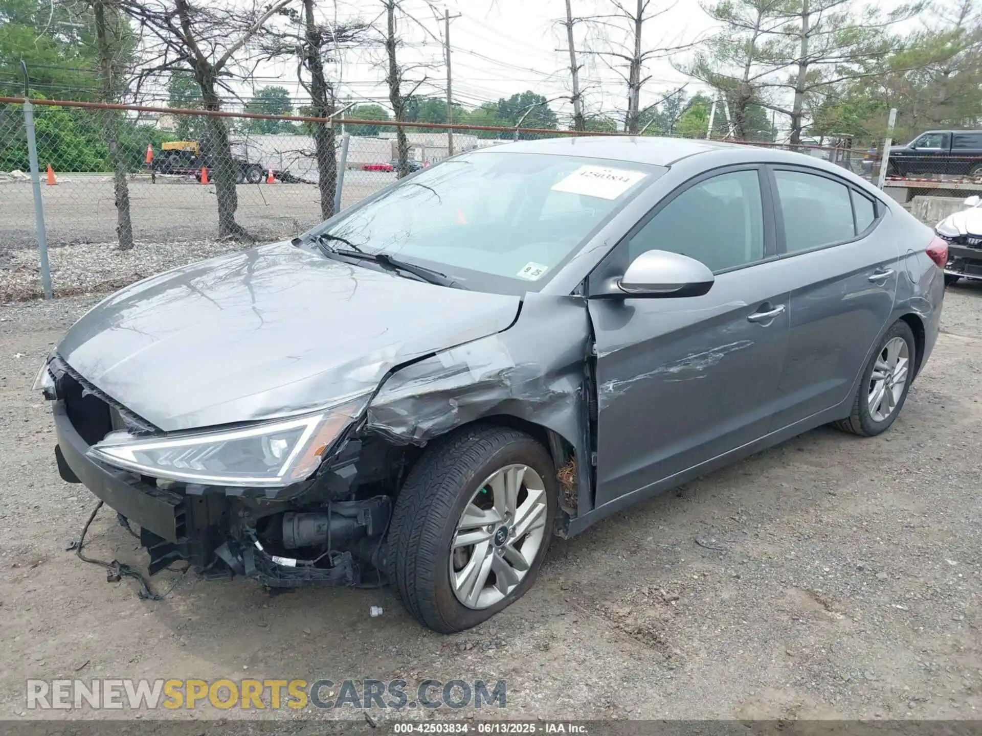 2 Photograph of a damaged car 5NPD84LF2LH507135 HYUNDAI ELANTRA 2020