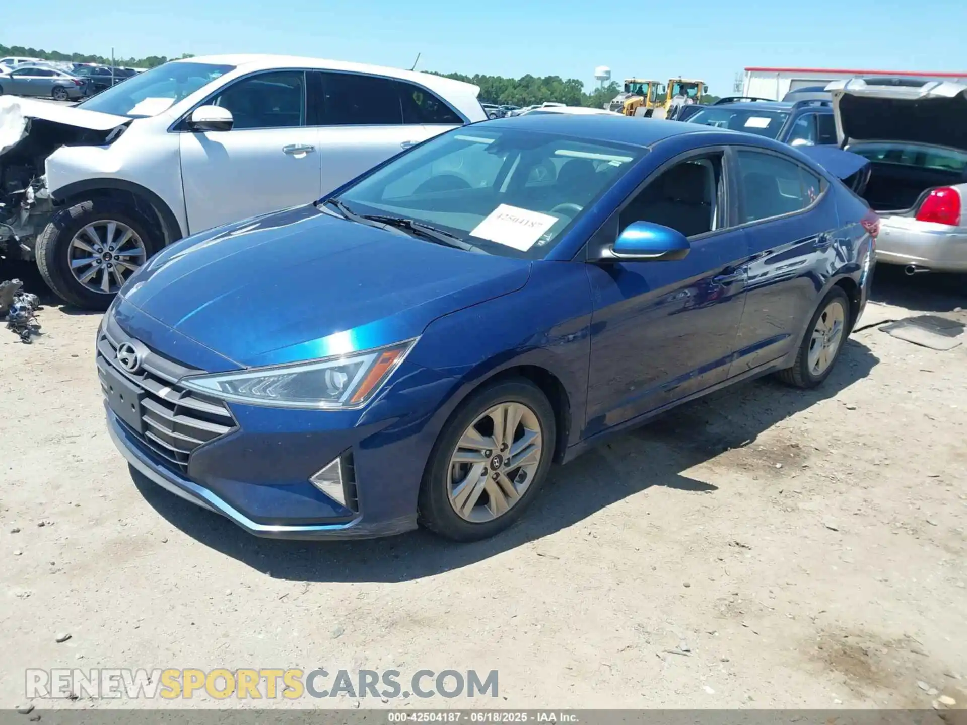 2 Photograph of a damaged car 5NPD84LF2LH511881 HYUNDAI ELANTRA 2020