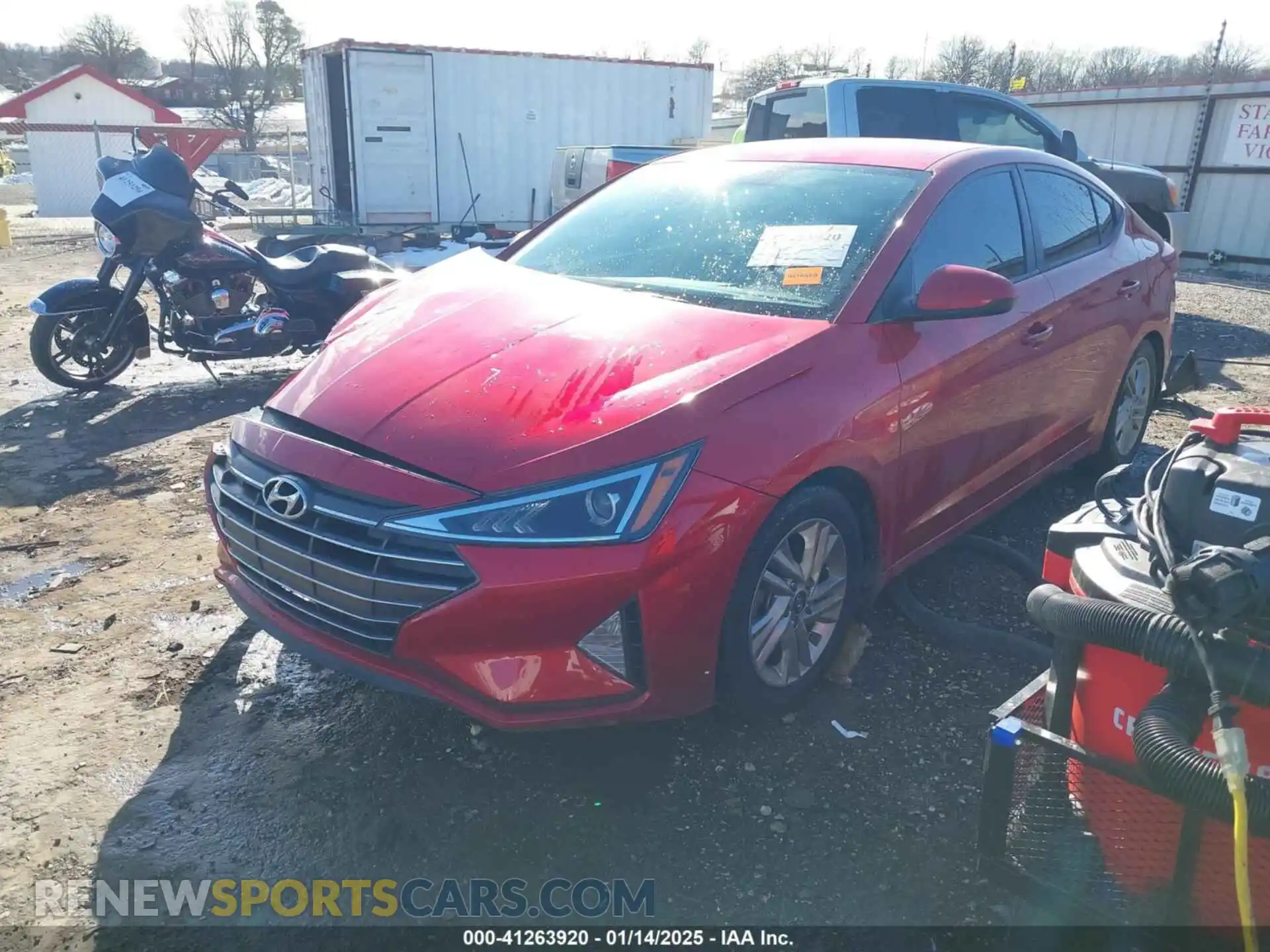 2 Photograph of a damaged car 5NPD84LF2LH563530 HYUNDAI ELANTRA 2020