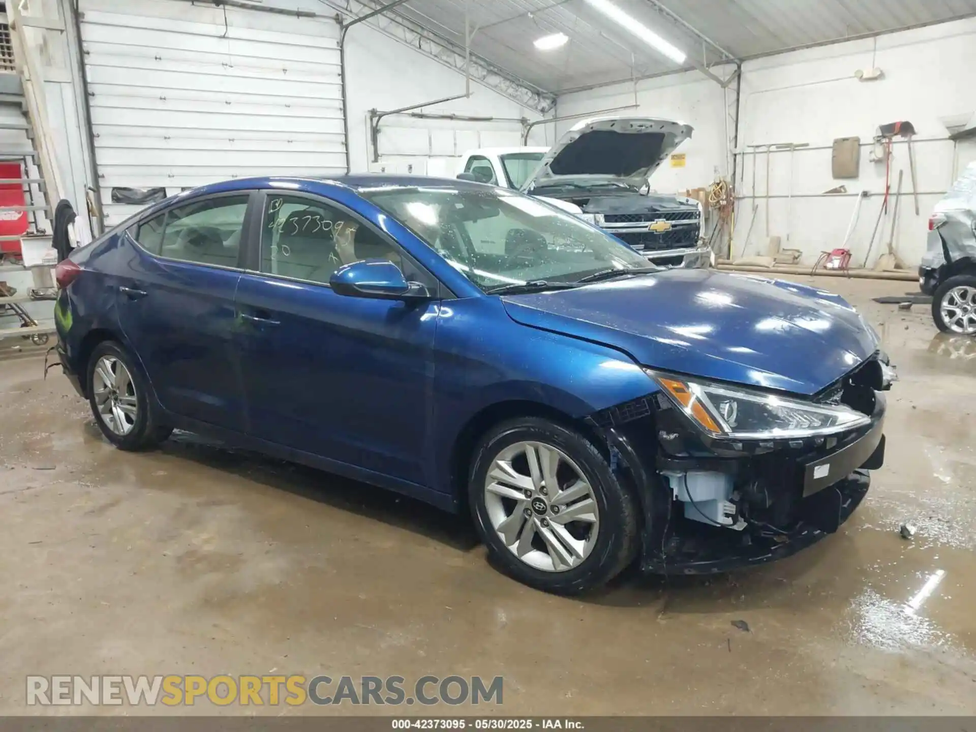 1 Photograph of a damaged car 5NPD84LF2LH575841 HYUNDAI ELANTRA 2020
