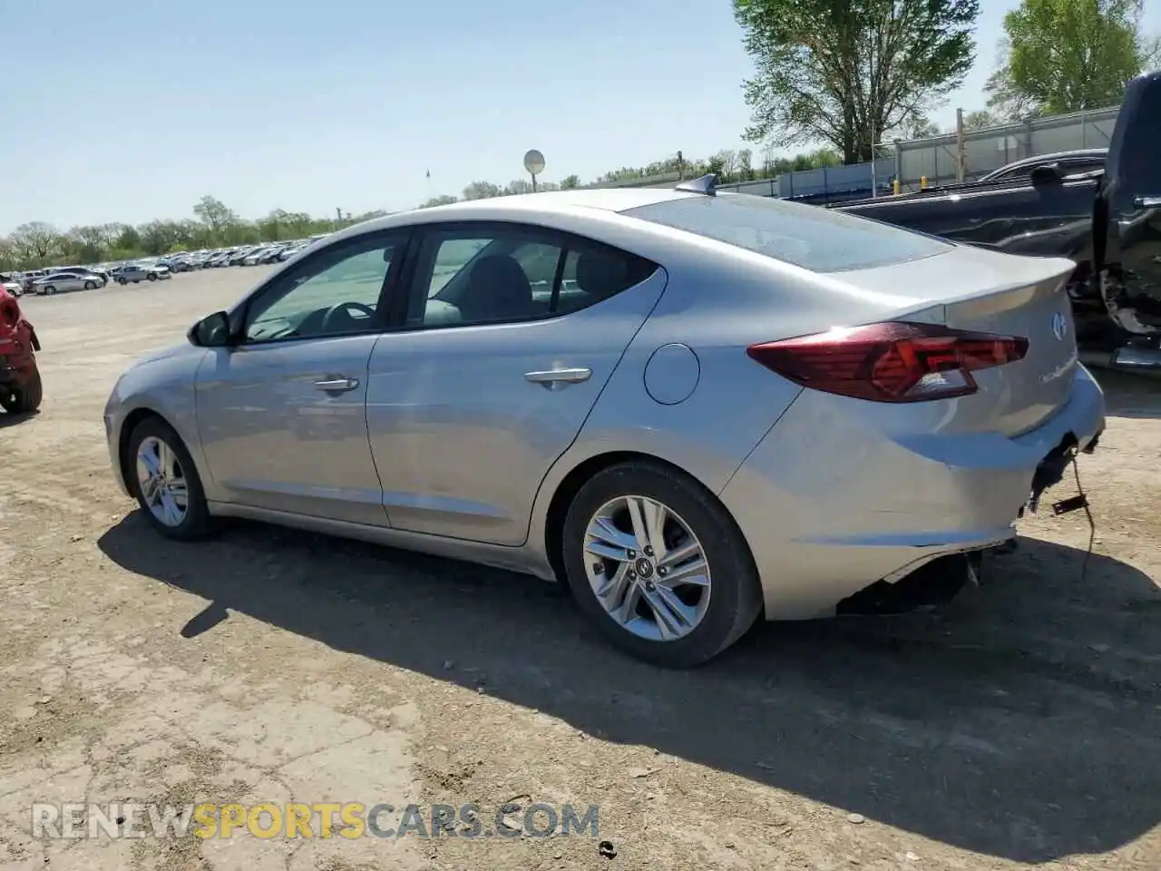 2 Photograph of a damaged car 5NPD84LF2LH576875 HYUNDAI ELANTRA 2020