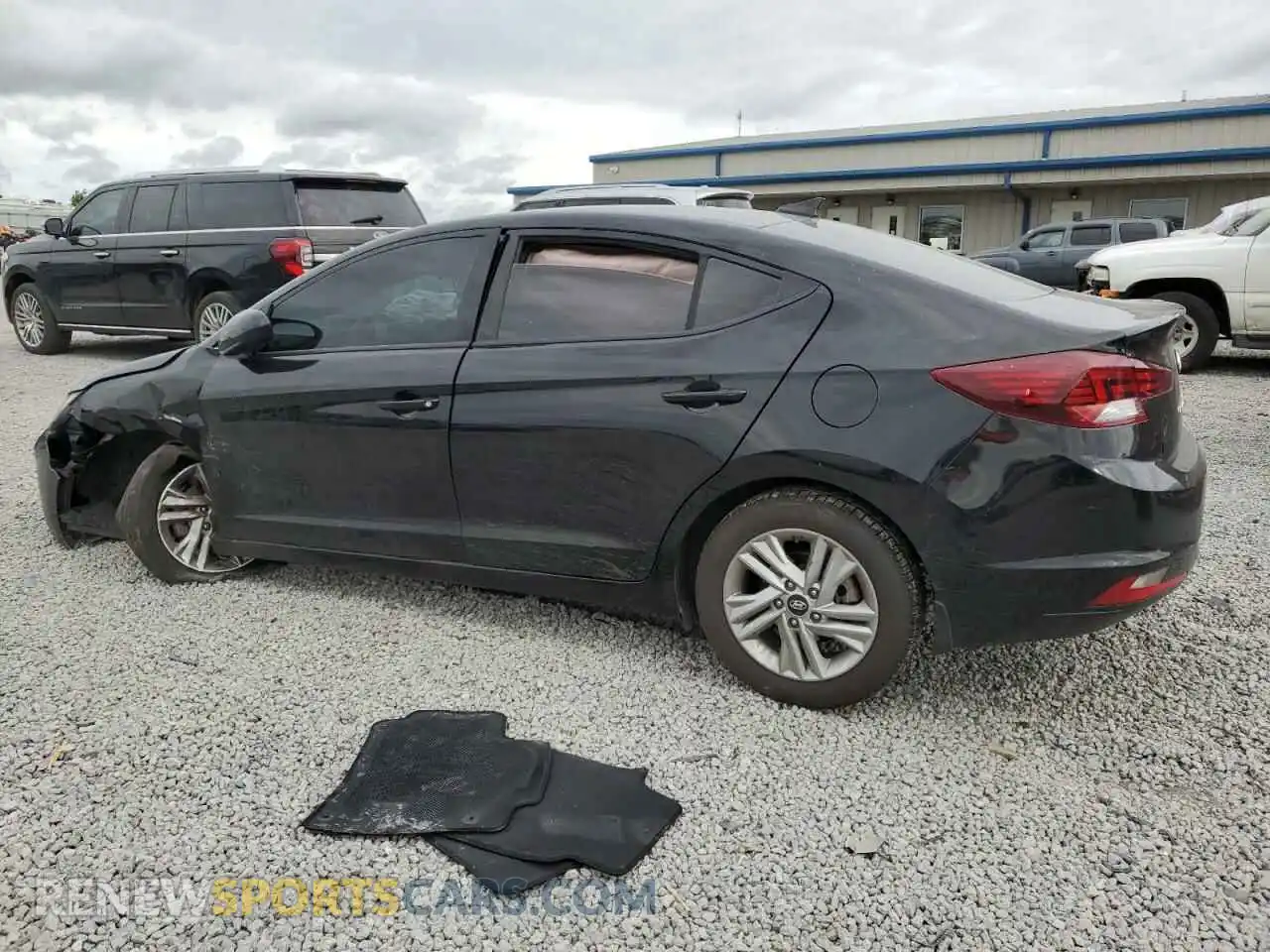 2 Photograph of a damaged car 5NPD84LF2LH601192 HYUNDAI ELANTRA 2020