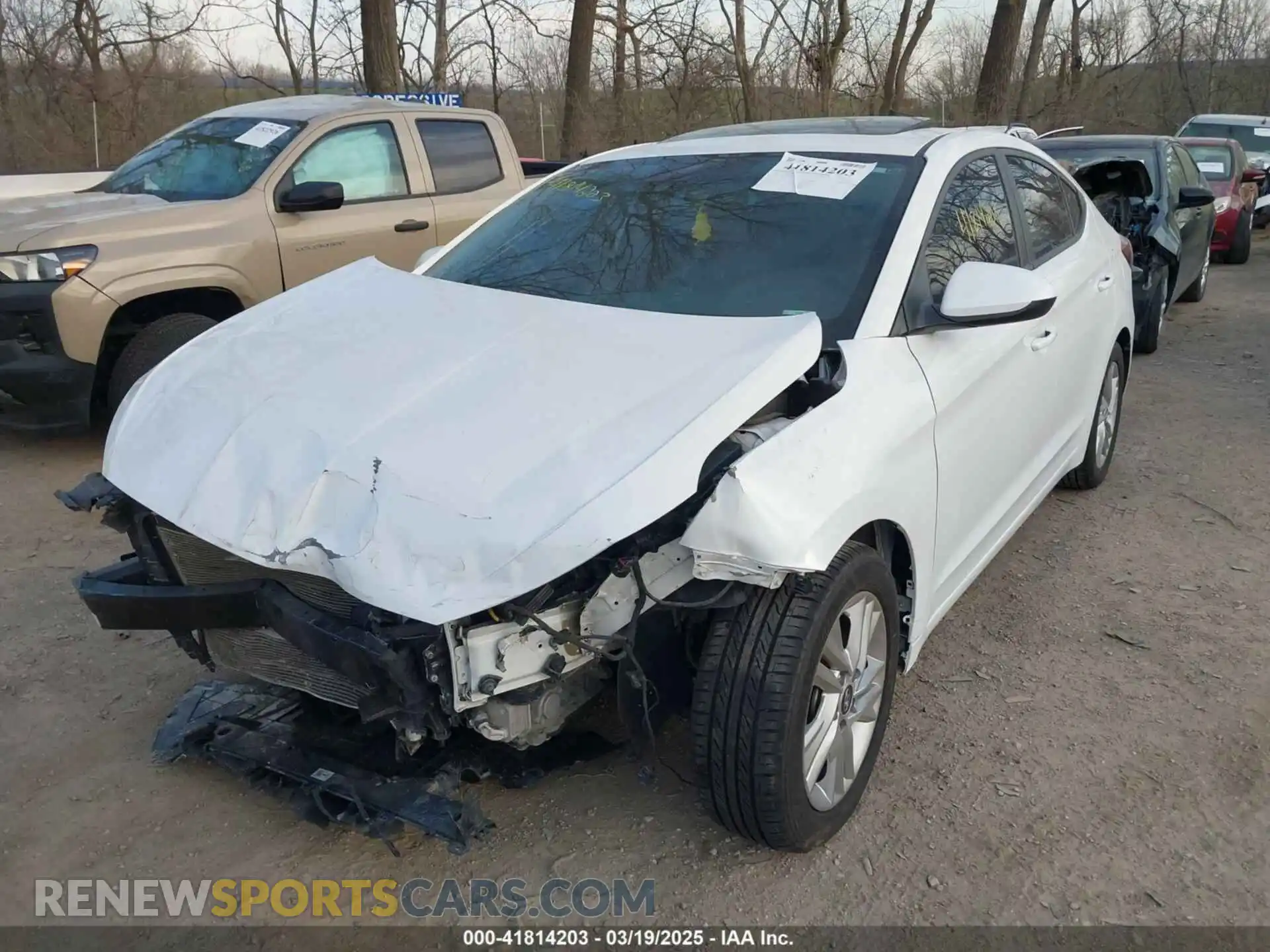 2 Photograph of a damaged car 5NPD84LF2LH601712 HYUNDAI ELANTRA 2020