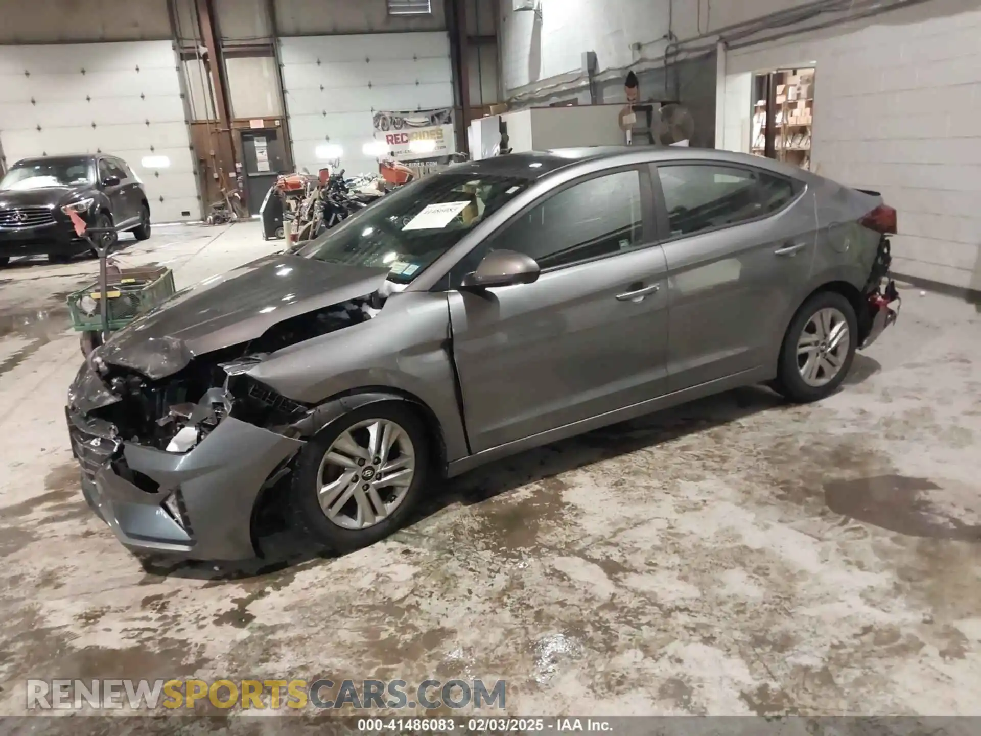 2 Photograph of a damaged car 5NPD84LF3LH528558 HYUNDAI ELANTRA 2020