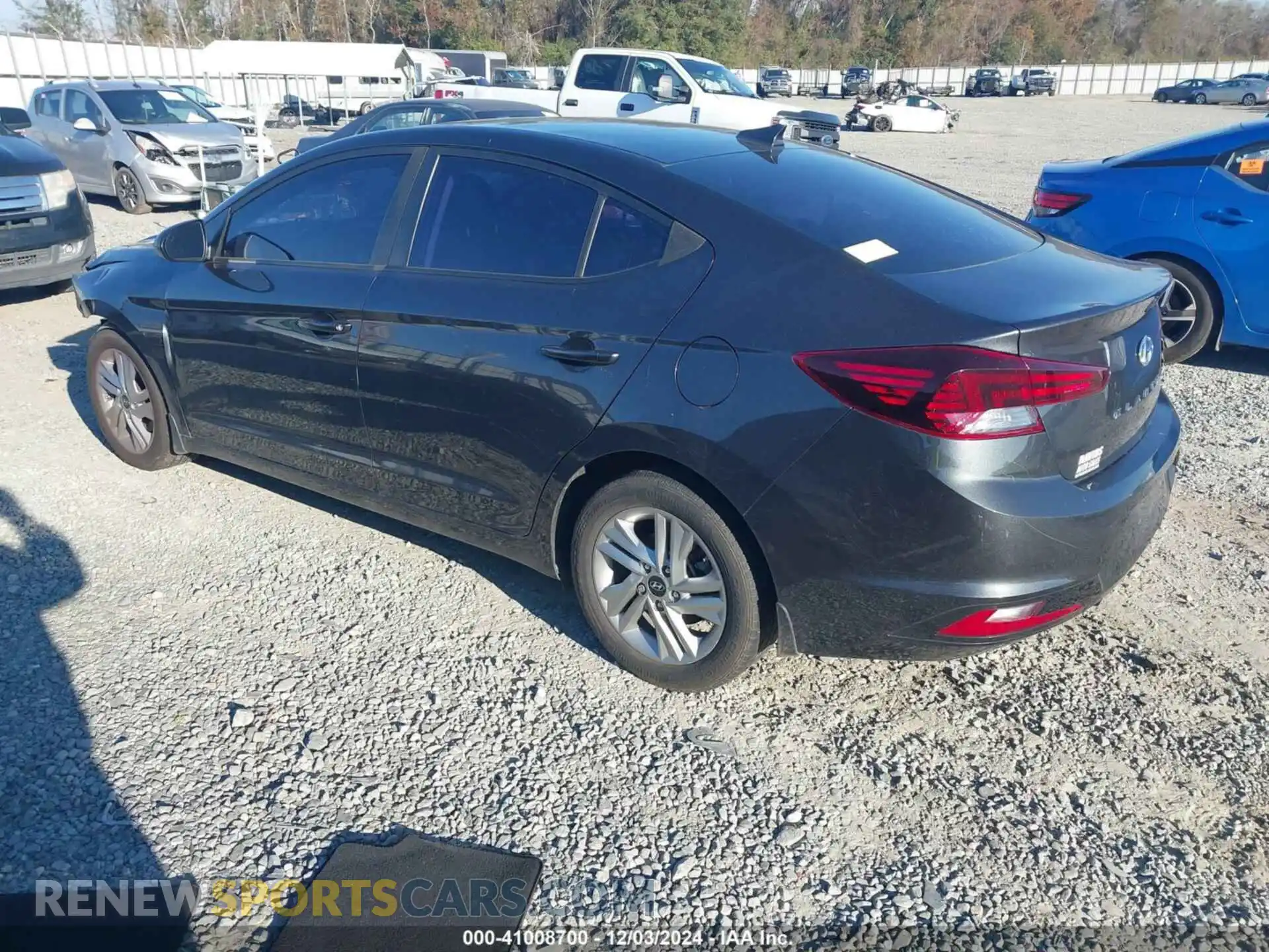 3 Photograph of a damaged car 5NPD84LF3LH550611 HYUNDAI ELANTRA 2020