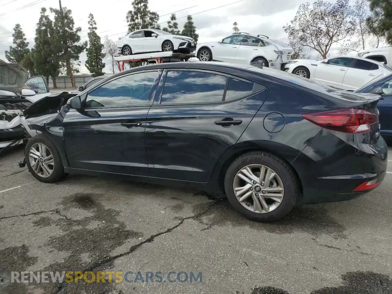 2 Photograph of a damaged car 5NPD84LF3LH554710 HYUNDAI ELANTRA 2020