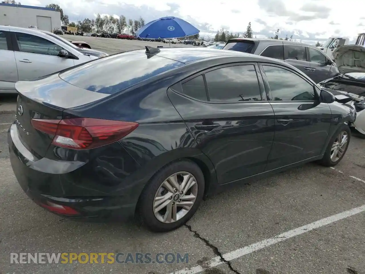 3 Photograph of a damaged car 5NPD84LF3LH554710 HYUNDAI ELANTRA 2020