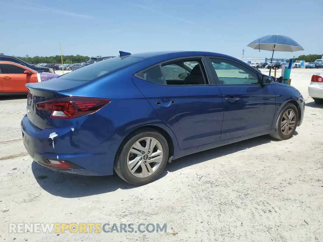 3 Photograph of a damaged car 5NPD84LF3LH565349 HYUNDAI ELANTRA 2020