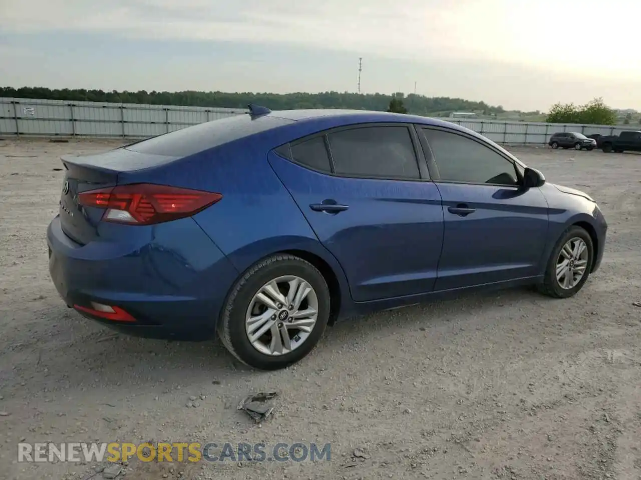3 Photograph of a damaged car 5NPD84LF3LH583205 HYUNDAI ELANTRA 2020