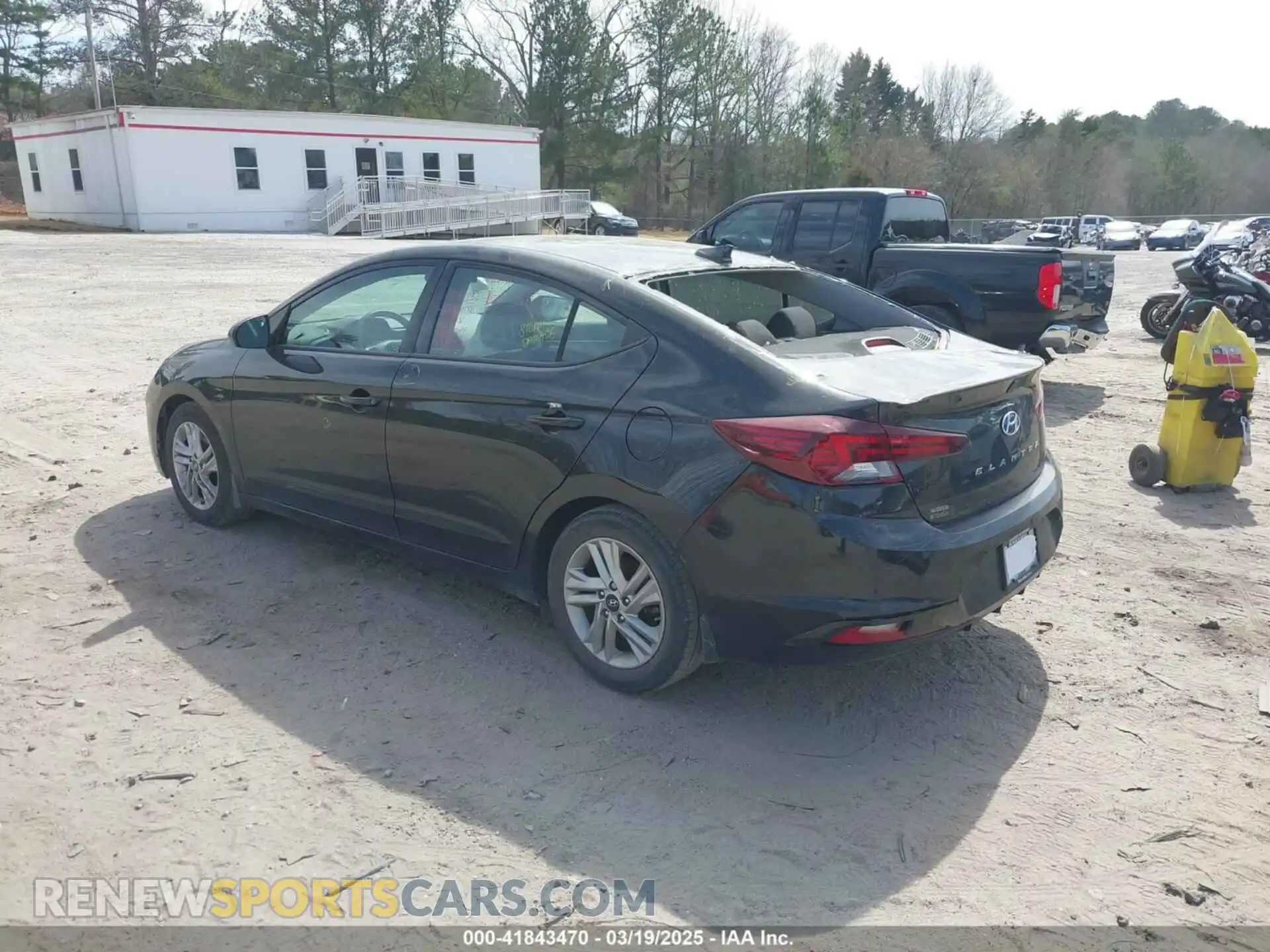 3 Photograph of a damaged car 5NPD84LF3LH620141 HYUNDAI ELANTRA 2020