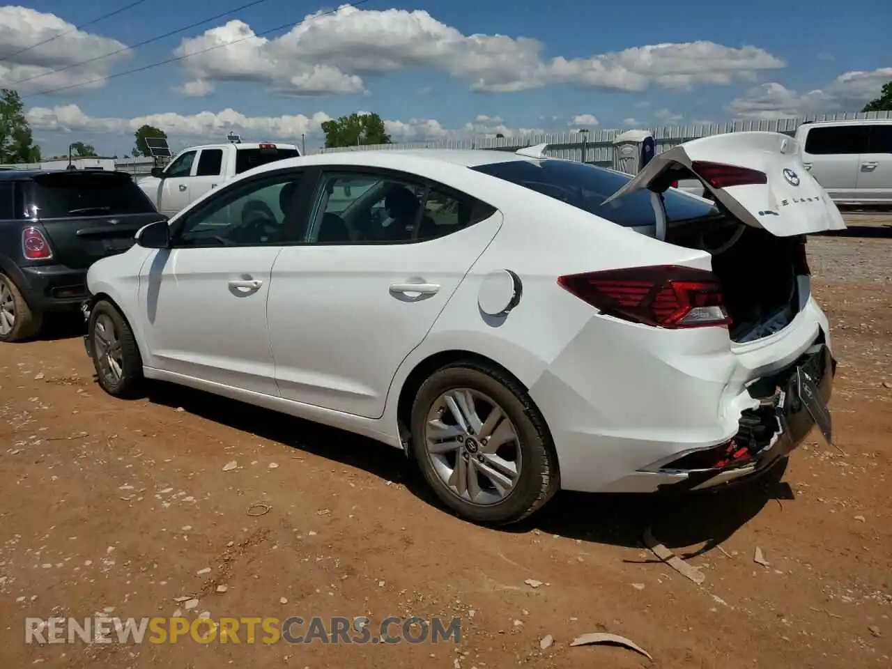 2 Photograph of a damaged car 5NPD84LF3LH621564 HYUNDAI ELANTRA 2020
