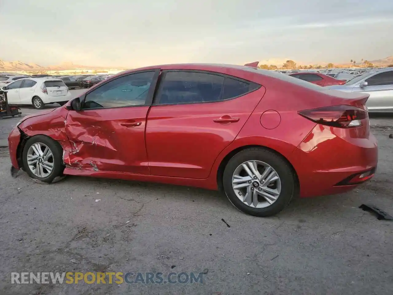 2 fotografías del automóvil dañado 5NPD84LF3LH624450 HYUNDAI ELANTRA 2020