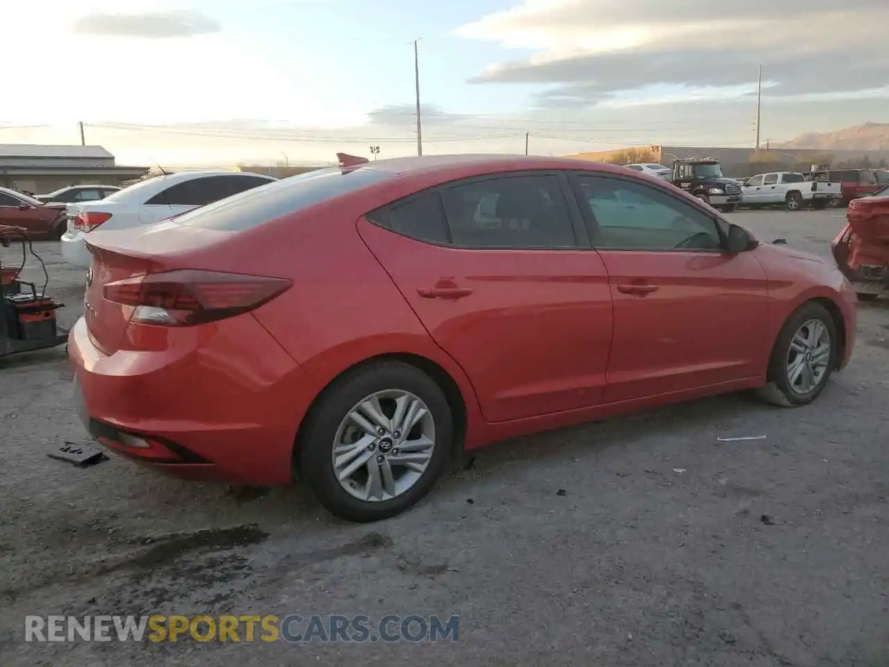 3 fotografías del automóvil dañado 5NPD84LF3LH624450 HYUNDAI ELANTRA 2020