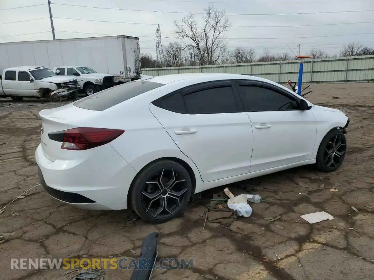 3 Photograph of a damaged car 5NPD84LF3LH633200 HYUNDAI ELANTRA 2020