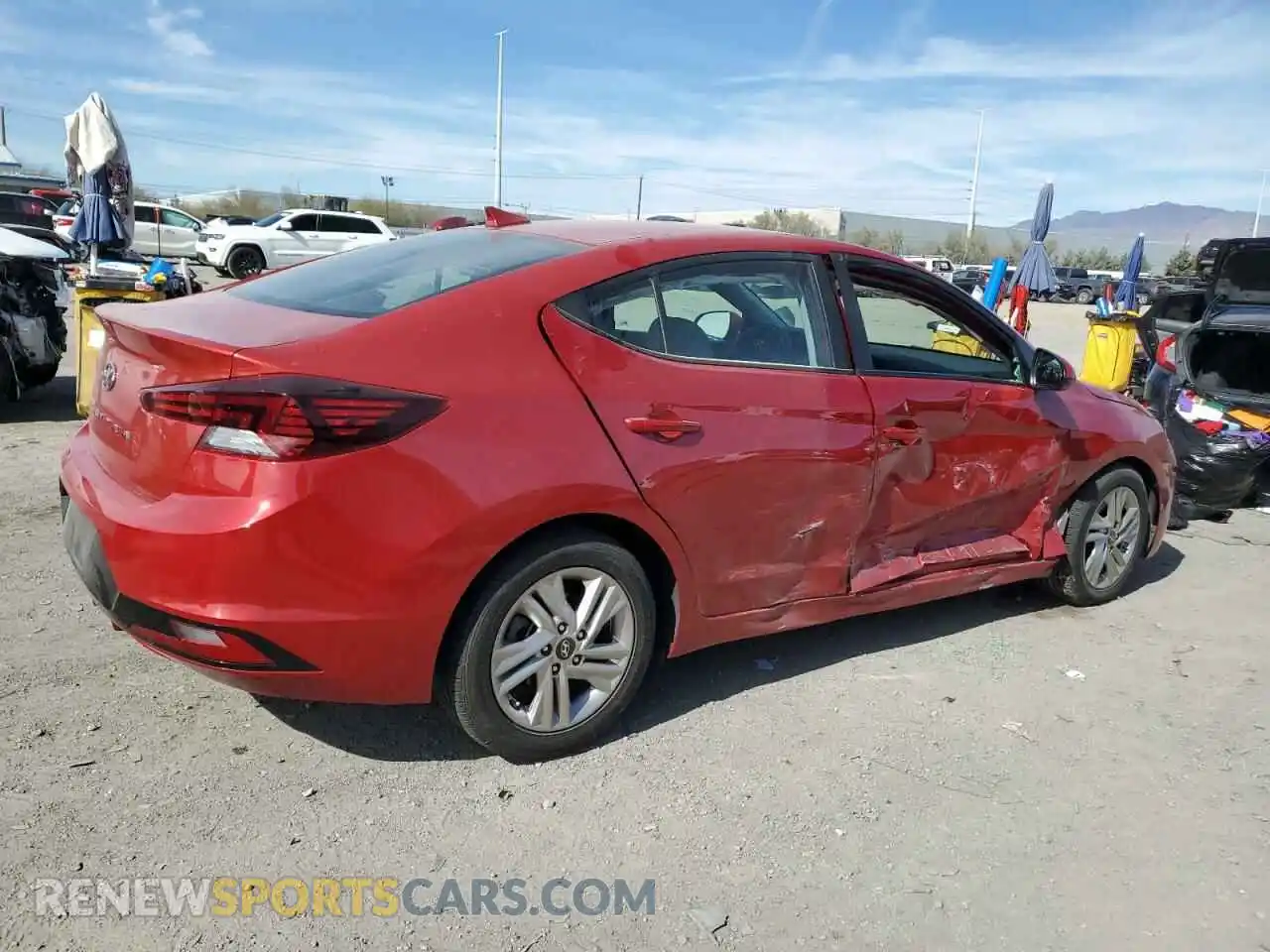 3 Photograph of a damaged car 5NPD84LF4LH515804 HYUNDAI ELANTRA 2020