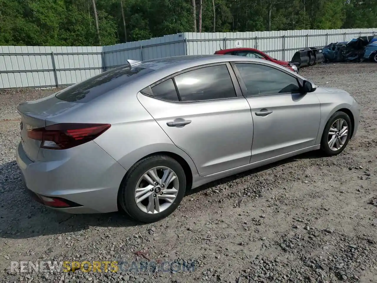3 Photograph of a damaged car 5NPD84LF4LH567787 HYUNDAI ELANTRA 2020
