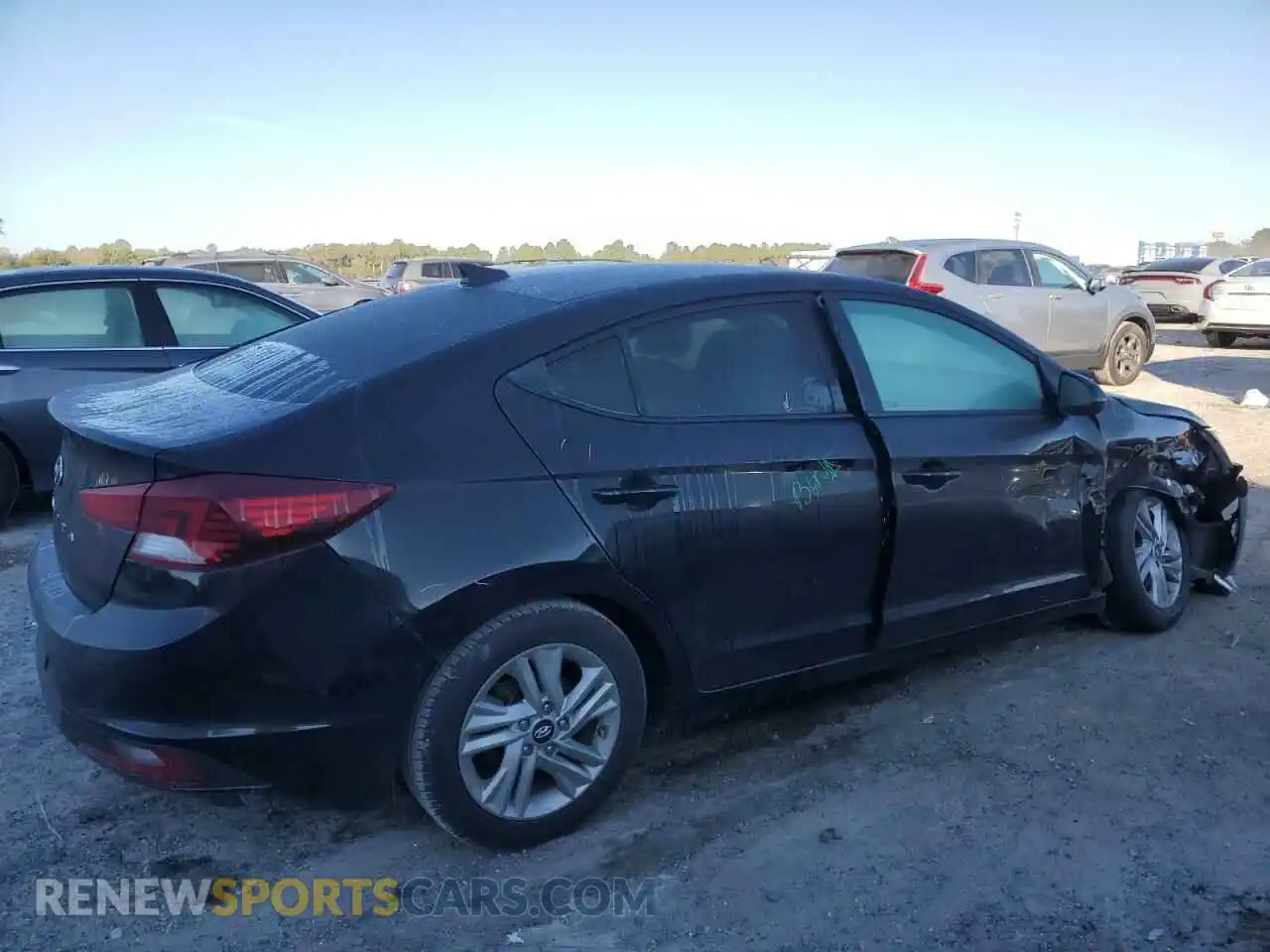 3 Фотография поврежденного автомобиля 5NPD84LF4LH568549 HYUNDAI ELANTRA 2020