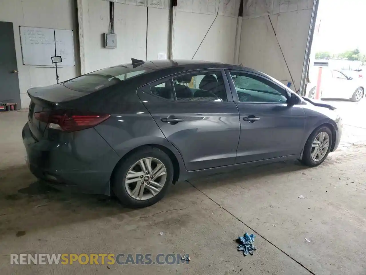 3 Photograph of a damaged car 5NPD84LF4LH606314 HYUNDAI ELANTRA 2020
