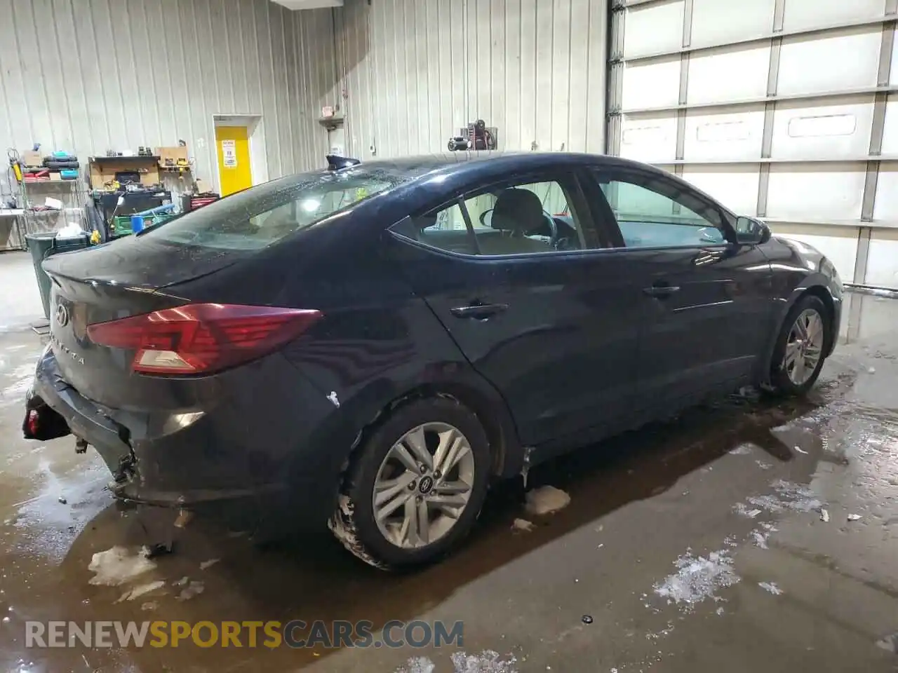 3 Photograph of a damaged car 5NPD84LF4LH626644 HYUNDAI ELANTRA 2020